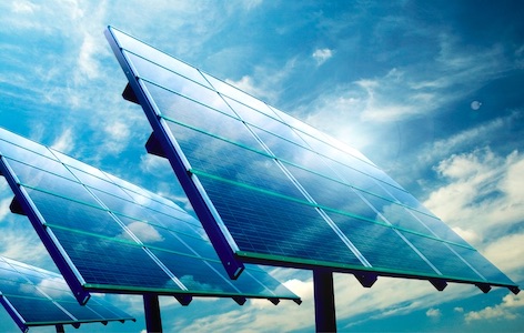 SANHA produceert duurzame energie met fotovoltaïsche panelen.
